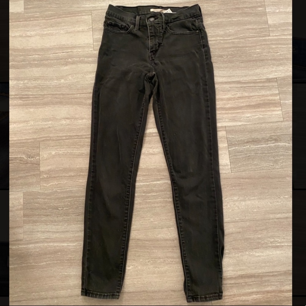 Levi’s 311 Shaping Skinny Jeans